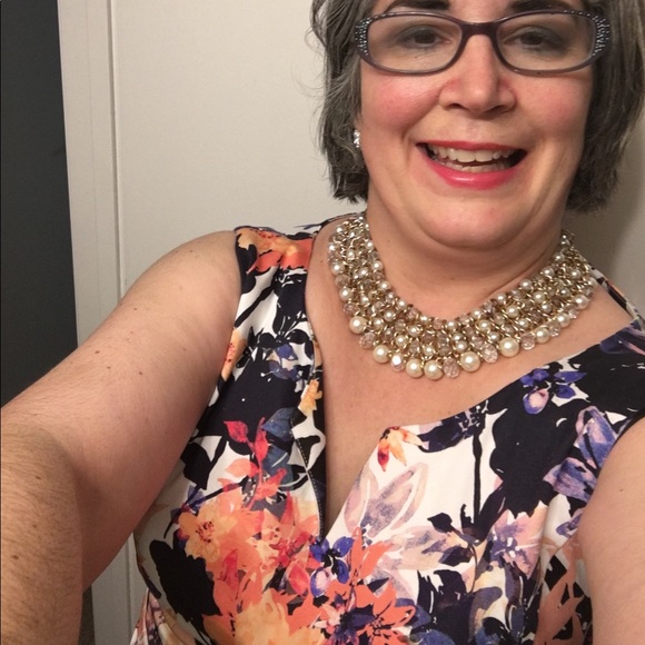 Avon Signature Collection Spring Panel Dress - Picture 5 of 7